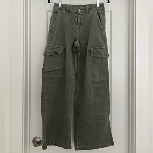 Women’s Green Cargo Pants